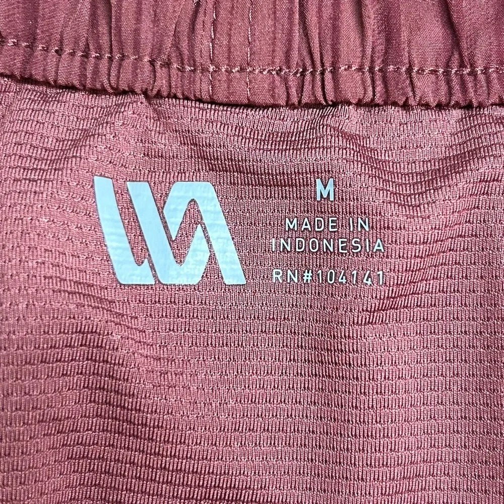 NWT VRST Men's Resort Shorts Brief Lined Striped Burgundy Size Med